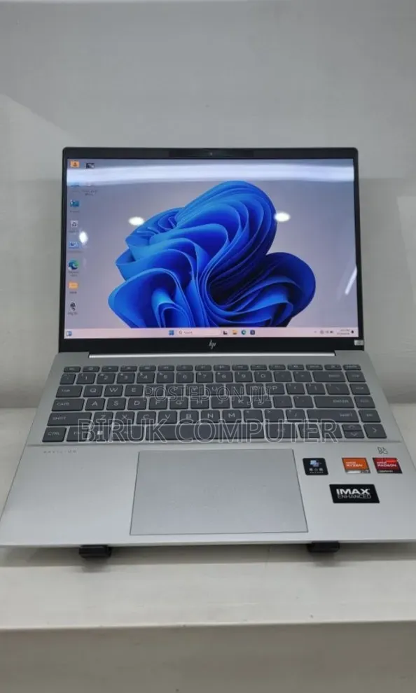 New Laptop HP Pavilion 14 32GB AMD Ryzen 7 SSD 1T