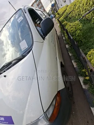Car 2006 White