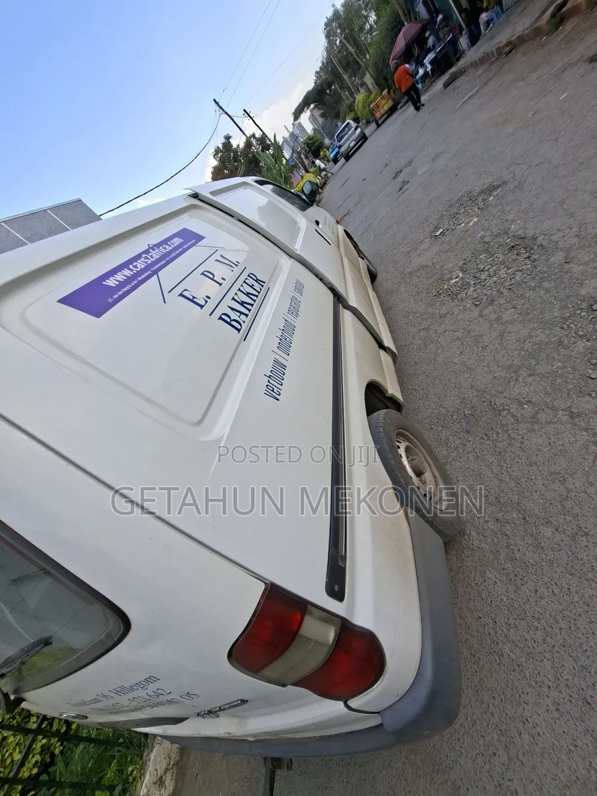 Car 2006 White