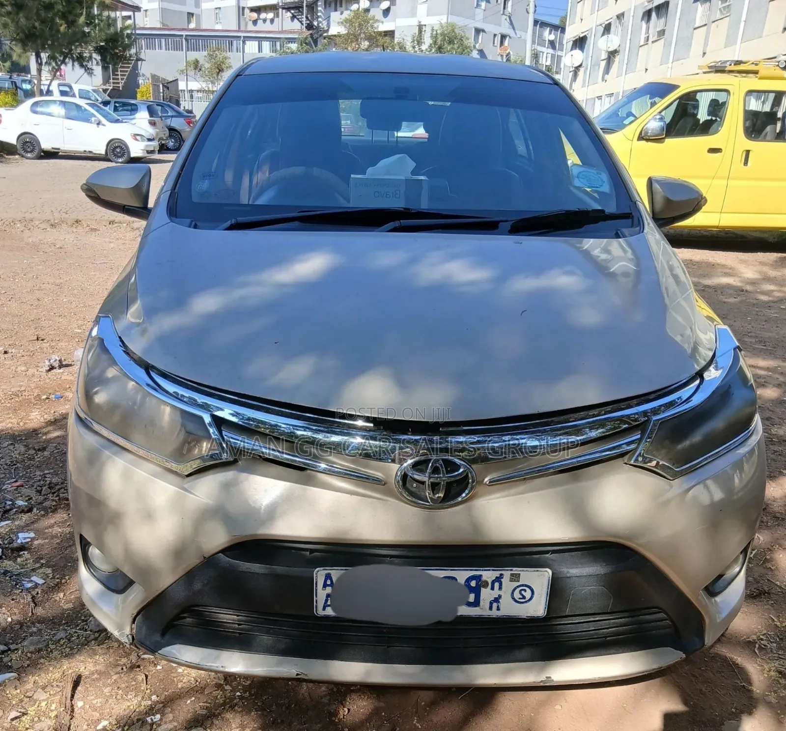 Toyota Yaris 2013 Maroon