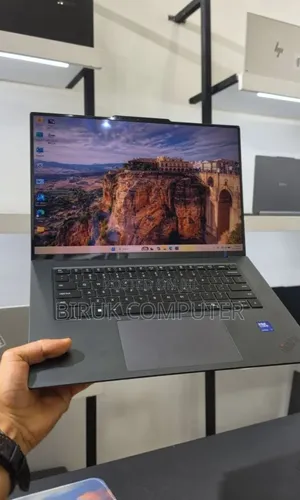 New Laptop Lenovo ThinkBook 15 32GB Intel Core Ultra 7 SSD 1T