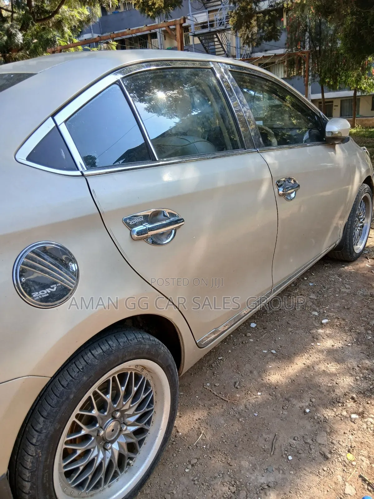 Toyota Yaris 2013 Maroon
