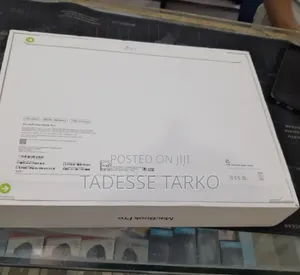 New Laptop Apple MacBook Pro 2025 M5 16GB Apple M5 Pro SSD 1T