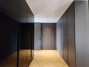 3bdrm Apartment in በመሀል ቦሌ ወሎ ሰፈር, Bole for sale