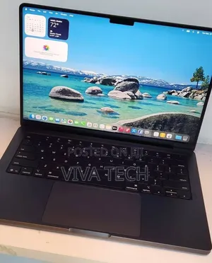 New Laptop Apple MacBook Pro 2025 M5 16GB Apple M5 Pro SSD 512GB