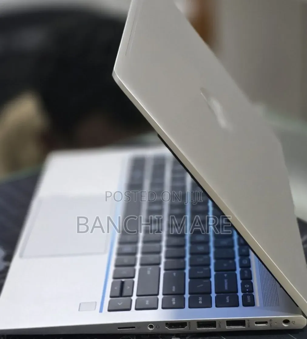 New Laptop HP EliteBook 845 G8 16GB AMD Ryzen 7 SSD 512GB