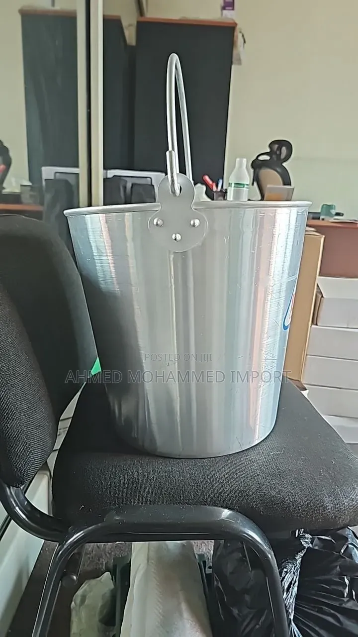 Description for the Aluminum Milk Cans/Churns