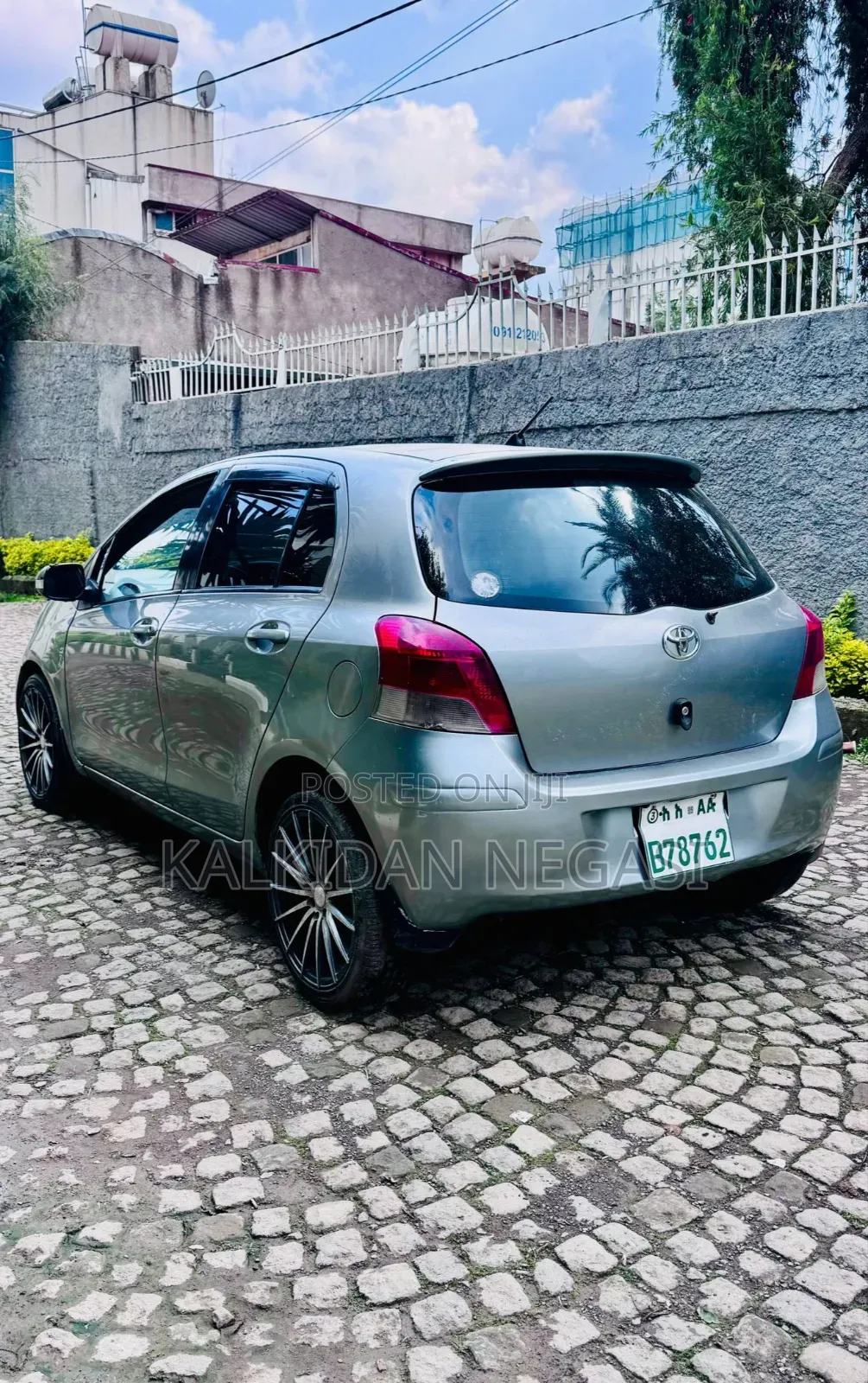 Toyota Yaris 2010 Gray