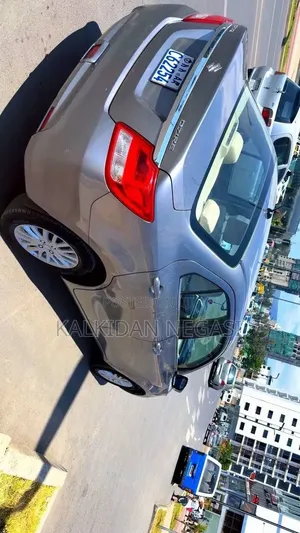 Suzuki Dzire 2022 Silver