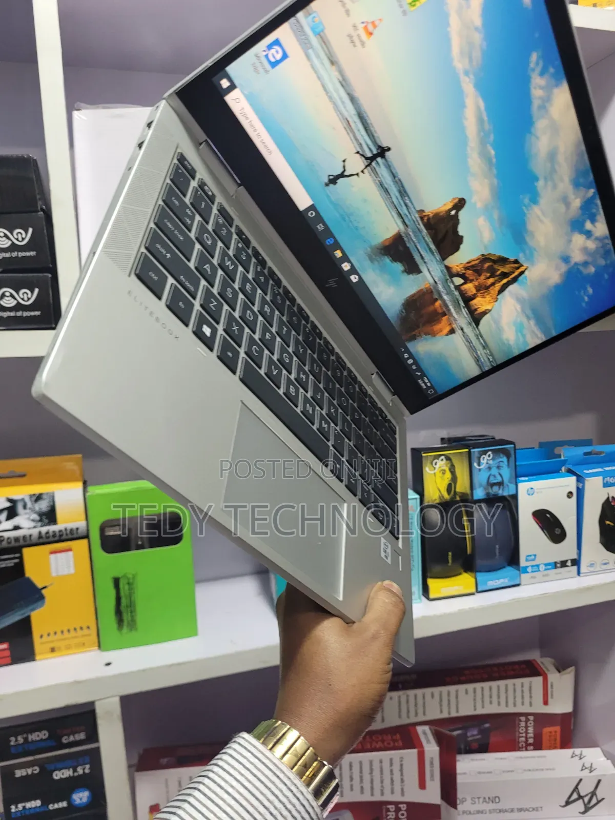 New Laptop HP EliteBook 830 16GB Intel Core i5 SSD 512GB