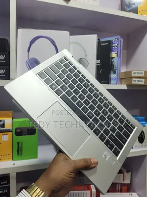 New Laptop HP EliteBook 830 16GB Intel Core i5 SSD 512GB