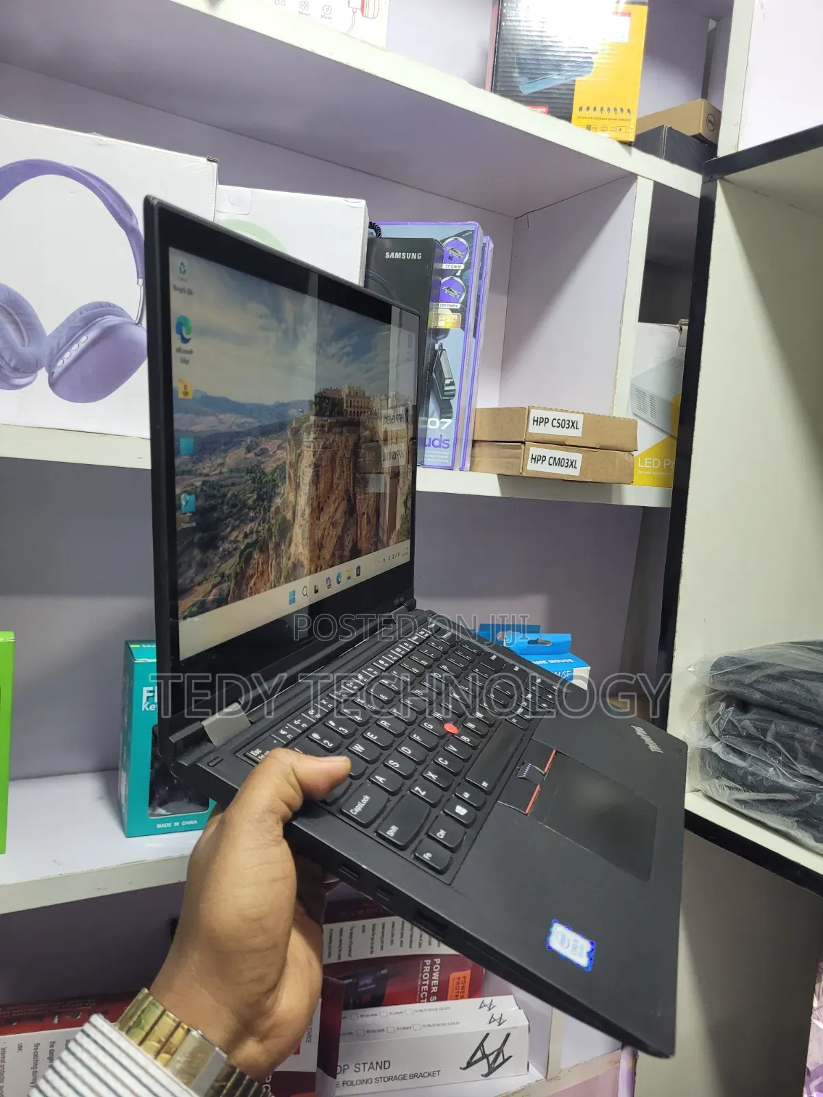 New Laptop Lenovo ThinkPad X380 Yoga 16GB Intel Core i5 SSD 512GB