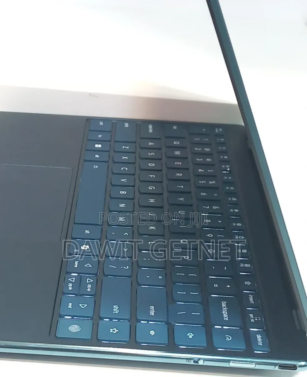 New Laptop Lenovo ThinkPad Yoga 32GB Intel Core Ultra 7 SSD 1T
