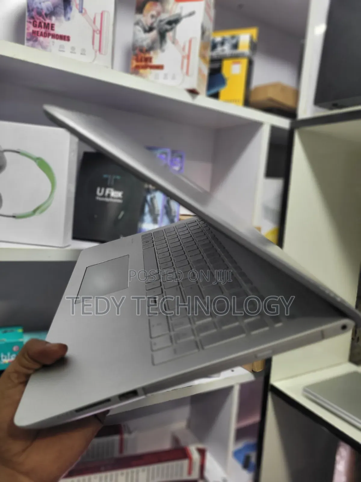 New Laptop HP Pavilion 15 8GB Intel Core i7 HDD+SSD 128GB
