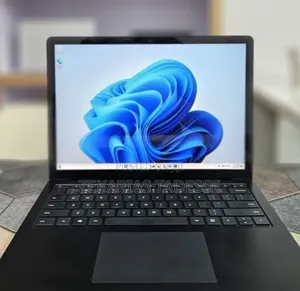New Laptop Microsoft Surface Laptop 4 16GB Intel Core i7 SSD 512GB