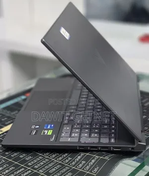 New Laptop HP Victus 15 16GB Intel Core i7 SSD 1T