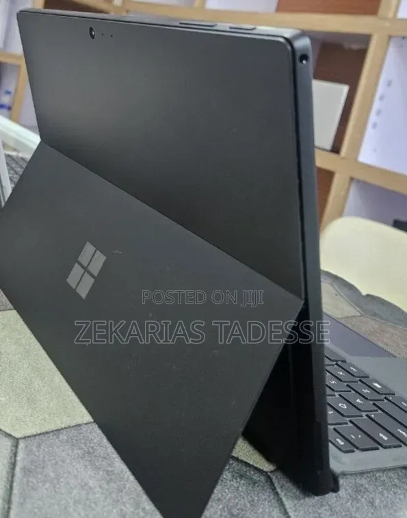 New Laptop Microsoft Surface Pro 6 16GB Intel Core i7 SSD 512GB