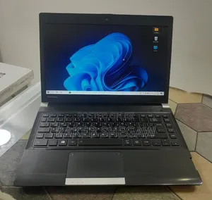 Laptop Toshiba Satellite C55 6GB Intel Core i5 HDD 700GB