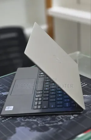 New Laptop Dell XPS 13 16GB Intel Core i7 SSD 512GB