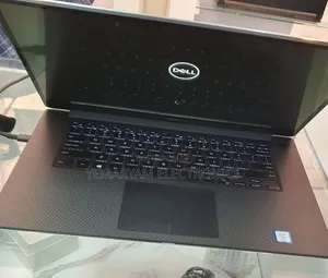 New Laptop Dell XPS 15 16GB Intel Core i9 SSD 512GB