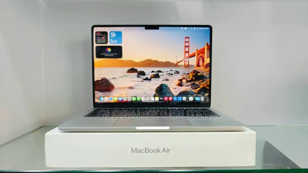 New Laptop Apple MacBook Air 2026 M5 16GB Apple M5 SSD 512GB