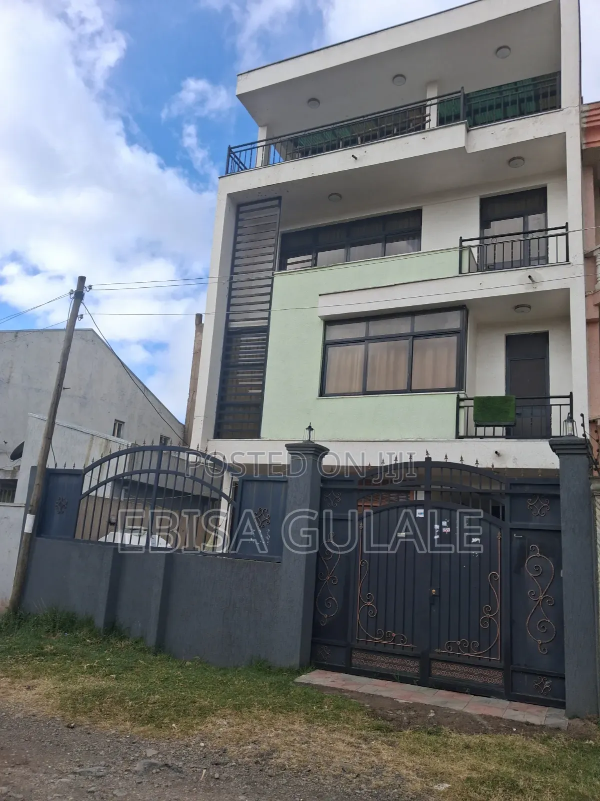 Furnished 8bdrm Farm House in Oromia-Finfinne for sale