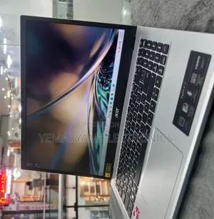 New Laptop Acer Aspire 3 8GB SSD 256GB