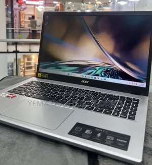 New Laptop Acer Aspire 3 8GB SSD 256GB