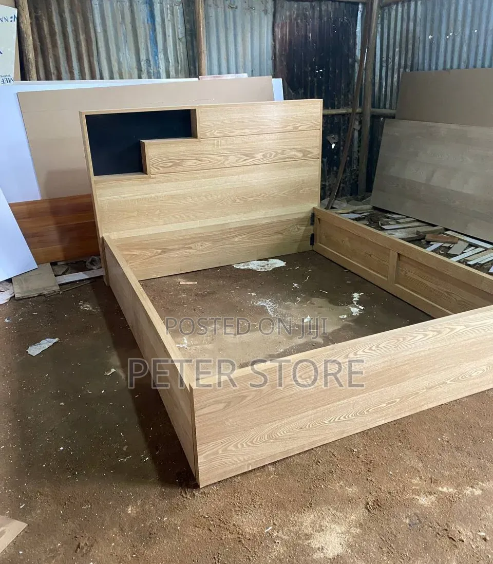 Oak Material 1.50 Bed
