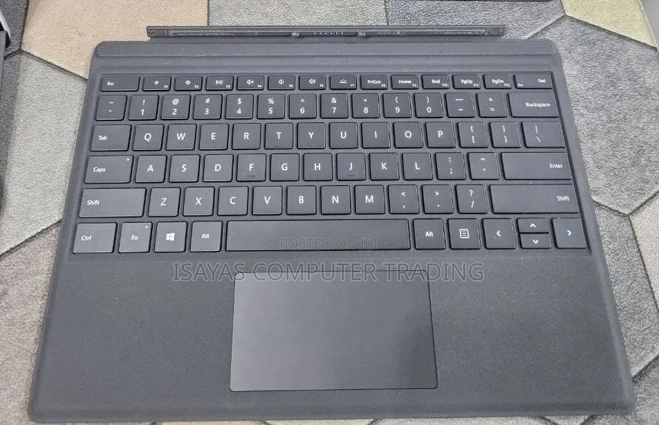 New Laptop Microsoft Surface Pro 6 16GB Intel Core i7 SSD 512GB