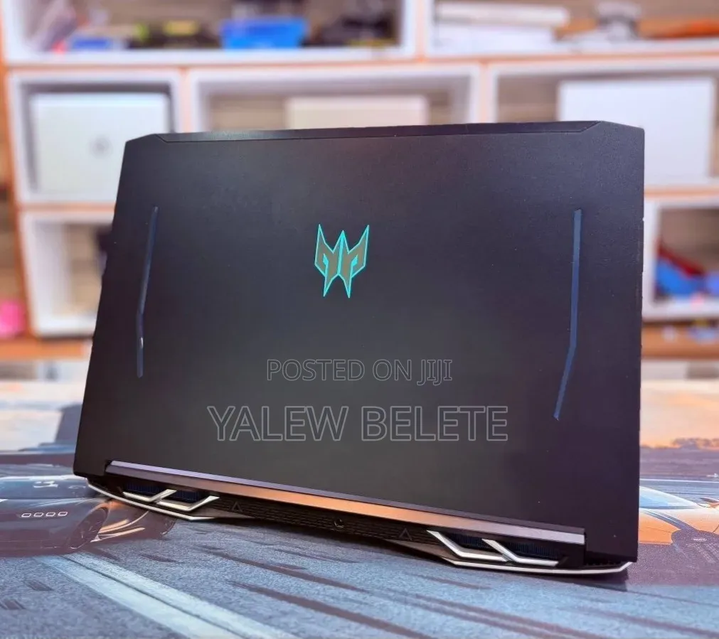 New Laptop Acer Predator Helios 300 16GB Intel Core i7 SSD 512GB