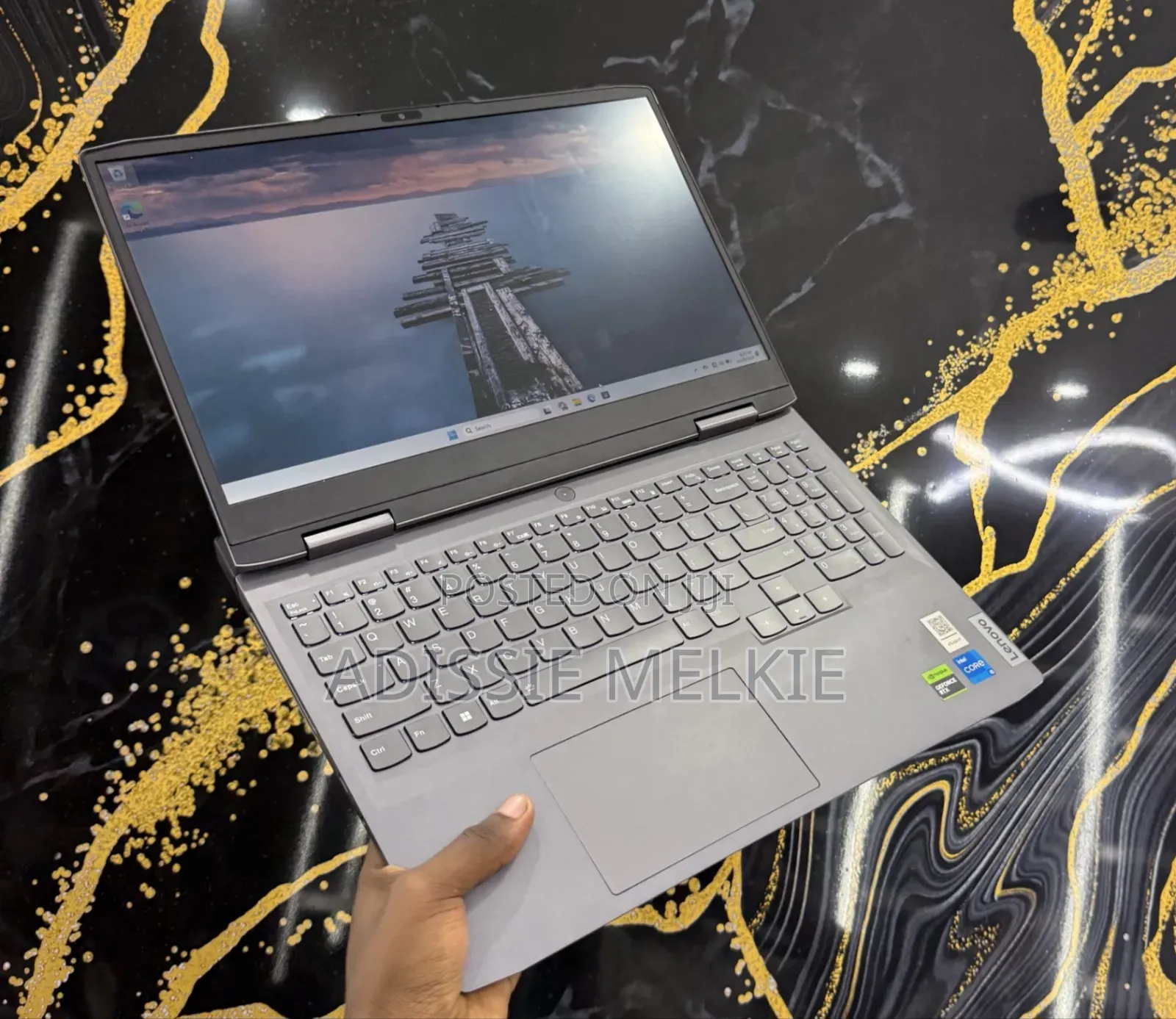 New Laptop Lenovo LOQ 15IRH8 16GB Intel Core i5 SSD 512GB