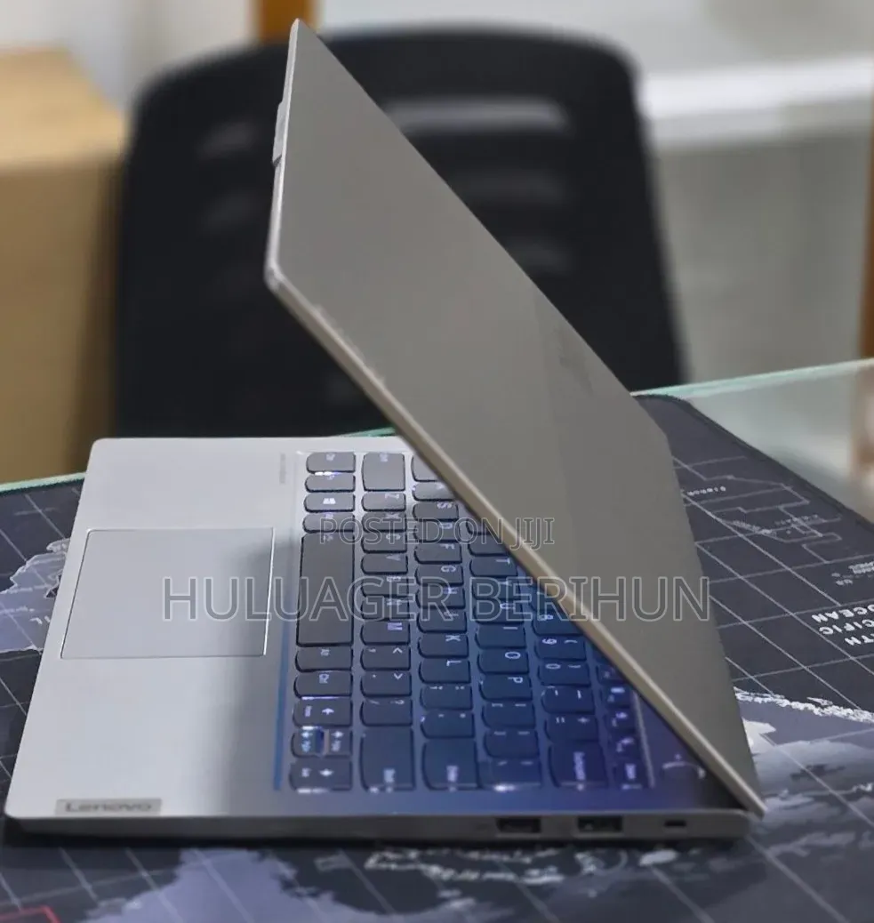 New Laptop Lenovo ThinkBook 13 16GB Intel Core i7 SSD 512GB