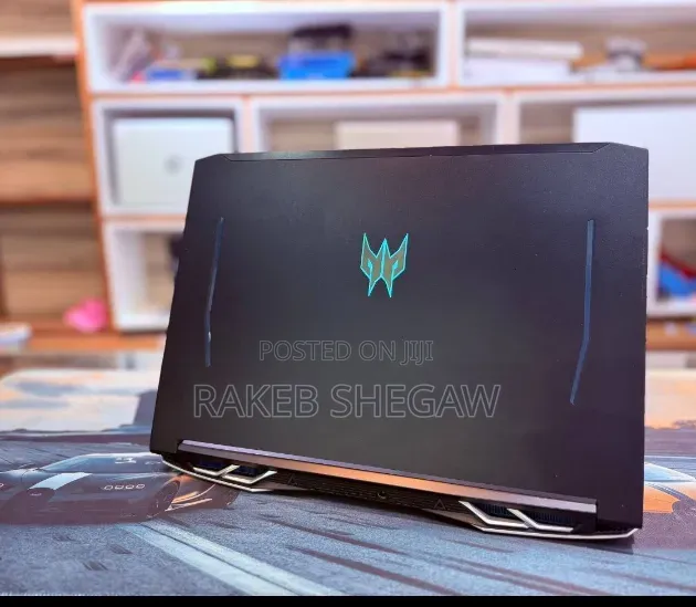 New Laptop Acer Predator Helios 300 16GB Intel Core i7 SSD 512GB