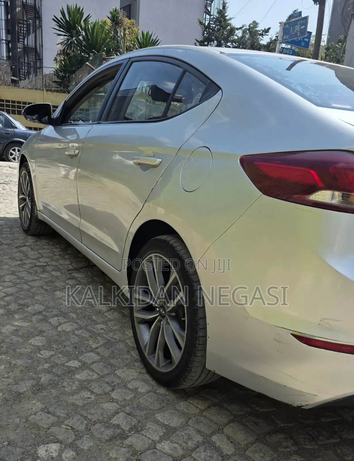 Hyundai Avante 2016 Silver