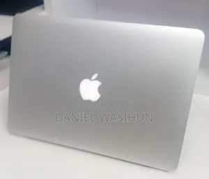 New Laptop Apple MacBook 2013 8GB Intel Core i5 SSD 256GB