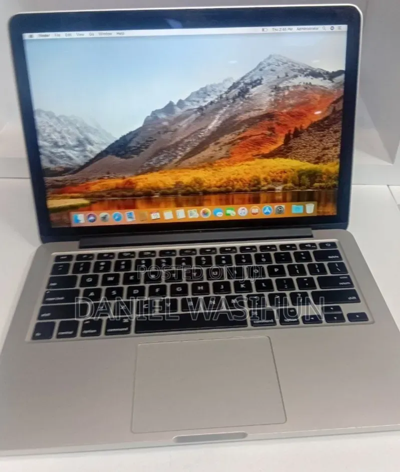 New Laptop Apple MacBook 2013 8GB Intel Core i5 SSD 256GB