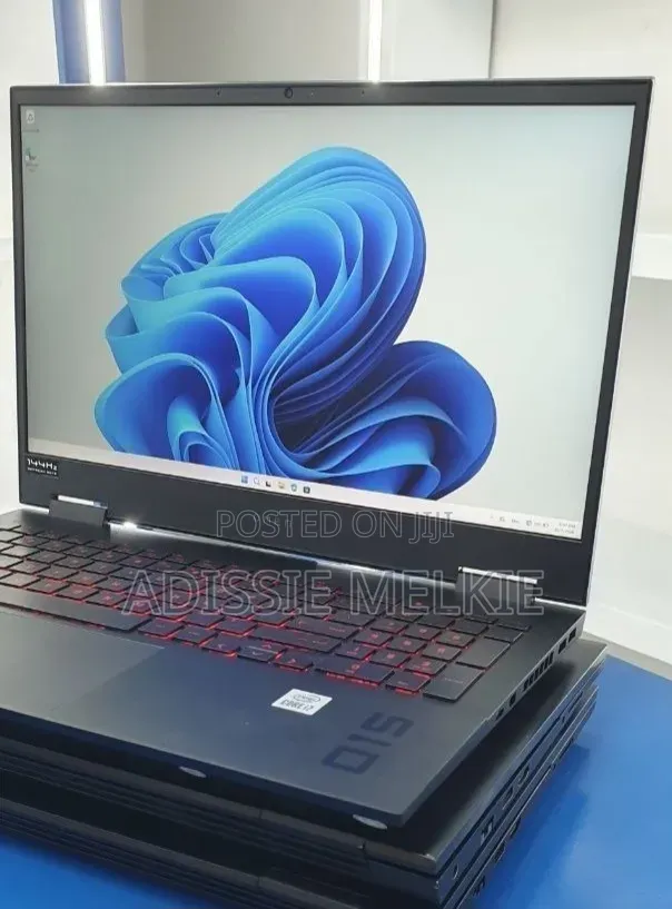 New Laptop HP Omen 15 16GB Intel Core i7 SSD 512GB