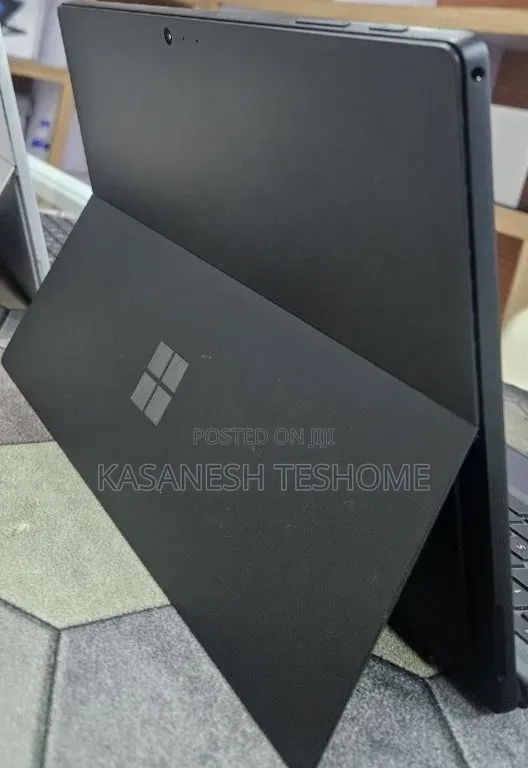 New Laptop Microsoft Surface Pro 7 16GB Intel Core i7 SSD 512GB