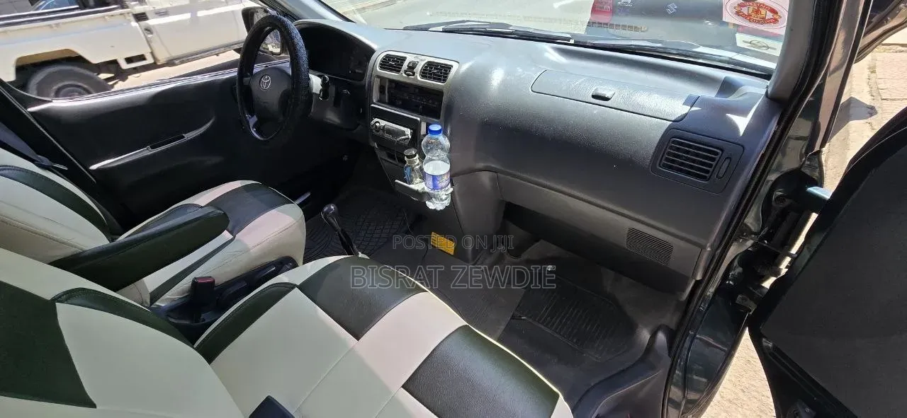 Toyota Toyoace 2008