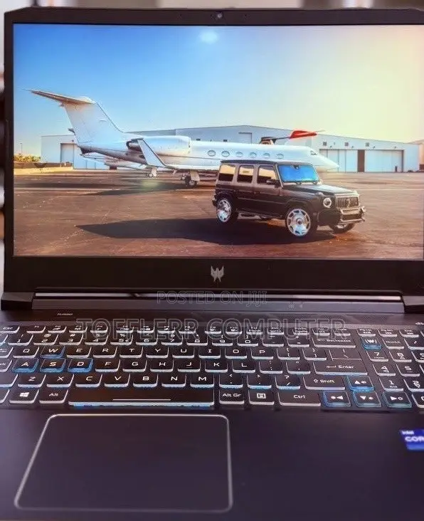 New Laptop Acer Predator Helios 300 16GB Intel Core i7 SSD 512GB