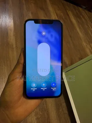 Apple iPhone 12 64 GB