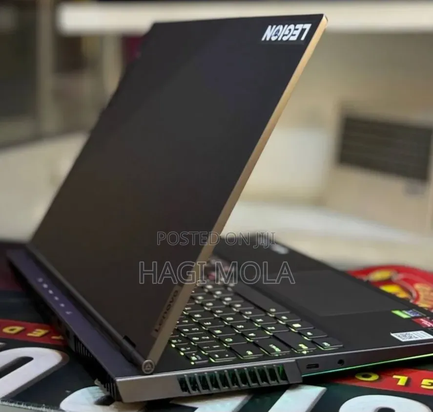 New Laptop Lenovo Legion 9 32GB AMD Ryzen 9 SSD 1T