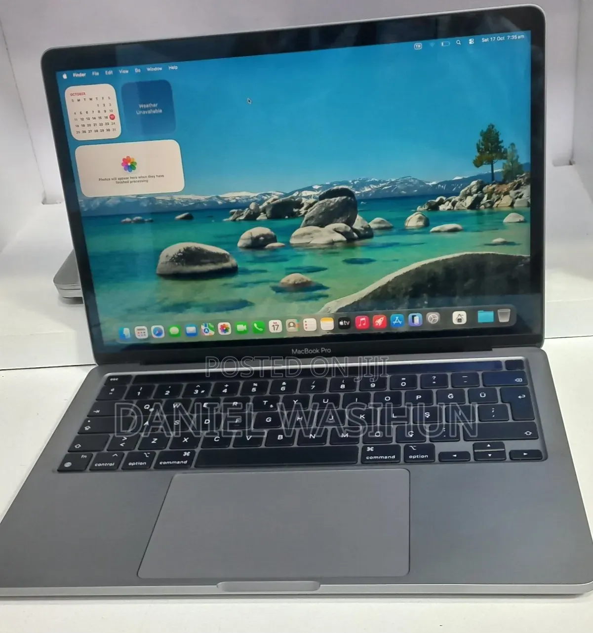New Laptop Apple MacBook Pro 2020 M1 8GB Apple M1 Pro SSD 256GB