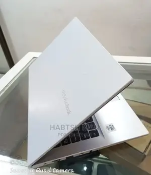 New Laptop Asus VivoBook 15 X505BA 4GB Intel Core I3 SSD 256GB