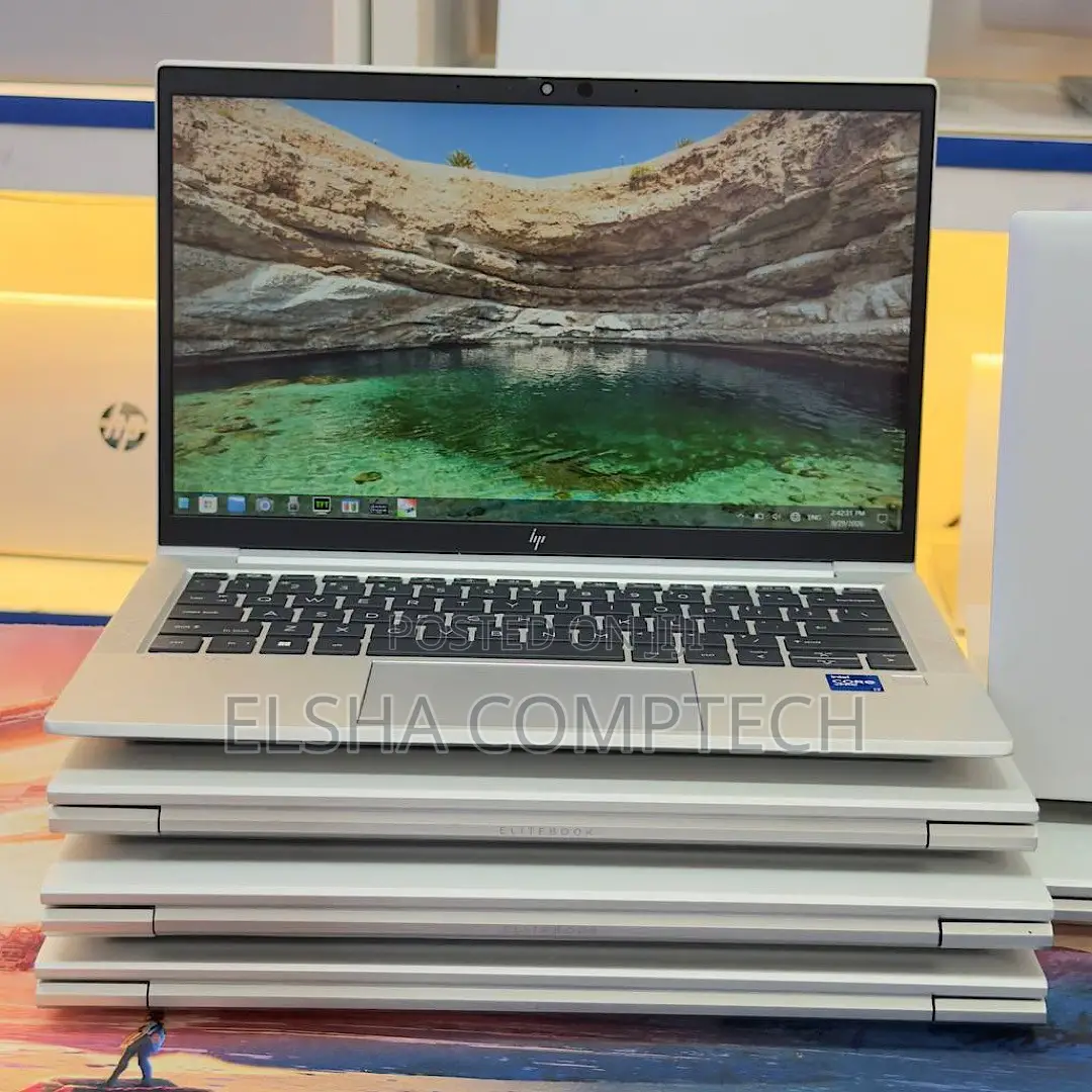 New Laptop HP EliteBook 830 8GB Intel Core i7 SSD 512GB