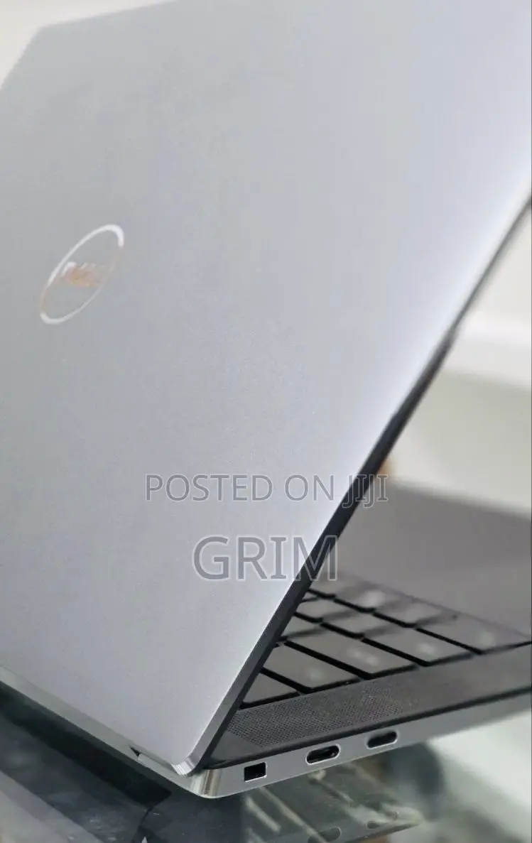 New Laptop Dell Precision 5550 16GB Intel Core i7 SSD 512GB