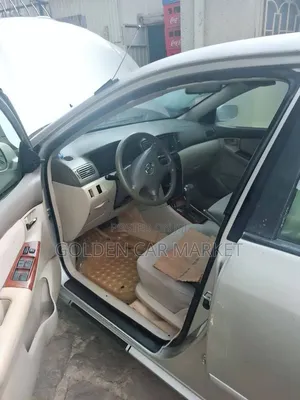 Toyota Corolla 2027 Silver