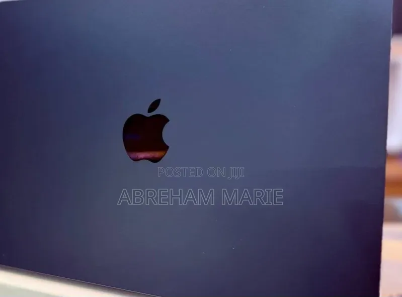 New Laptop Apple MacBook Air 2025 M4 16GB Apple M4 SSD 256GB