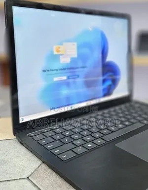 New Laptop Microsoft Surface Laptop 4 16GB Intel Core i7 SSD 512GB